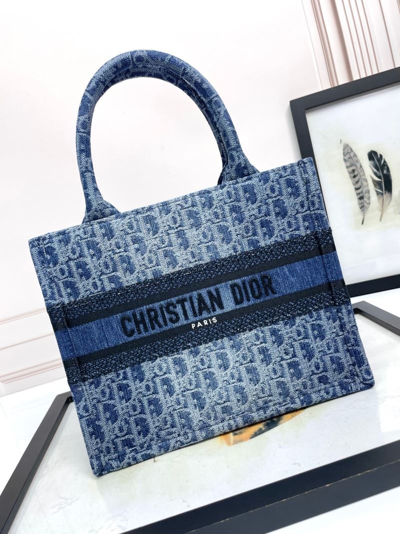 Christian Dior Shopping Bags